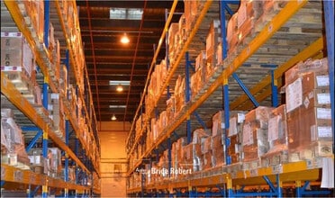 Industriel/Logistique dans Genas à louer Photo intérieure– Image 1 sur 1