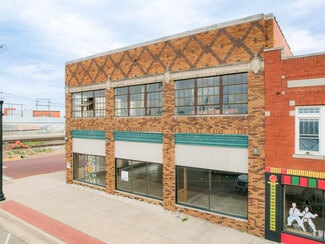 Plus de détails pour 200 W Grand Ave, Ponca City, OK - Industriel/Logistique à vendre