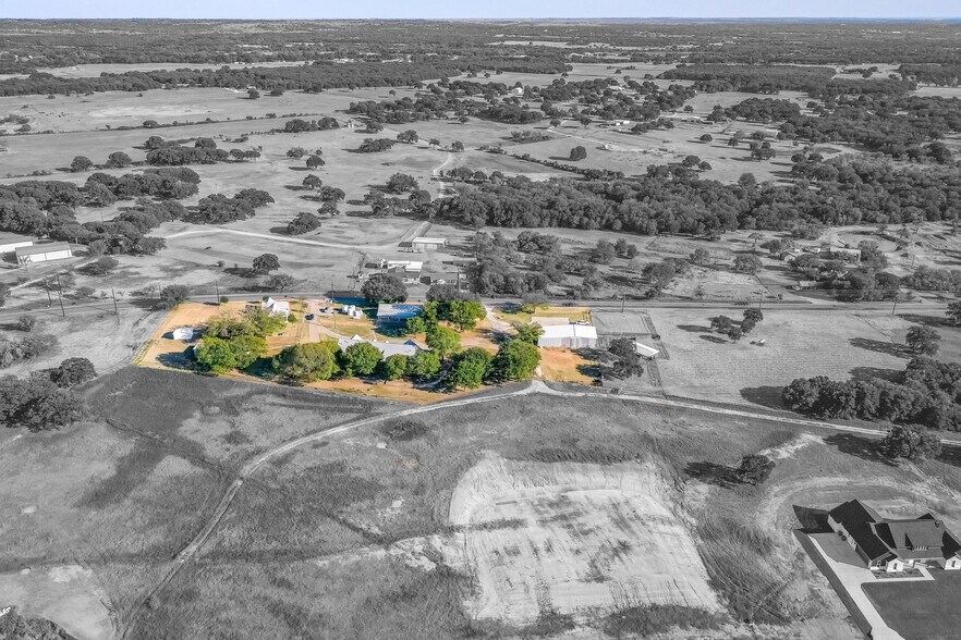 3952 Tin Top Rd, Weatherford, TX à vendre - Photo de l’immeuble – Image 1 sur 3