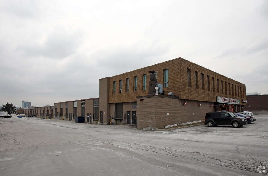 490-534 Mcnicoll Ave, Toronto, ON à louer - Photo de l’immeuble – Image 2 sur 5
