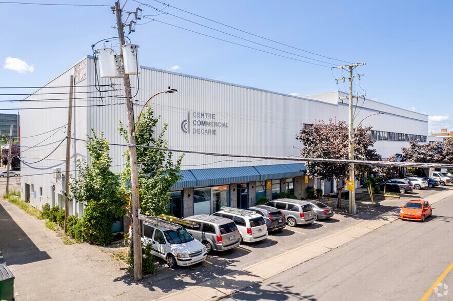8340-8370 Labarre, Montréal, QC à louer - Photo de l’immeuble – Image 3 sur 7