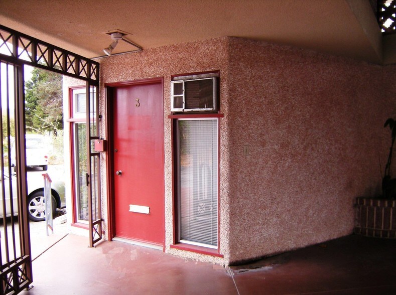 111 Dakota Ave, Santa Cruz, CA à vendre - Photo de l’immeuble – Image 3 sur 24