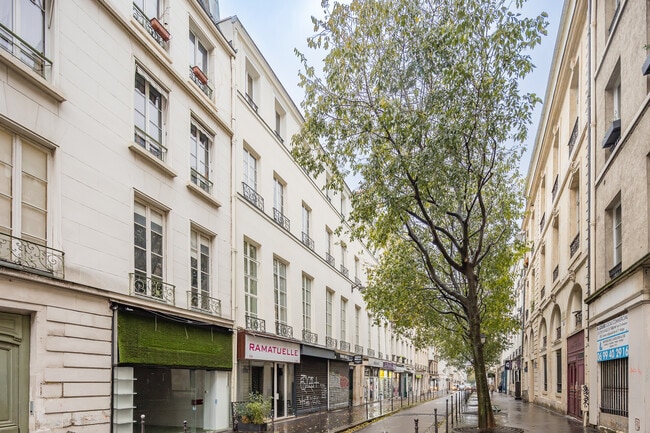 Plus de détails pour 29 Boulevard Saint-Martin, Paris - Logement à vendre