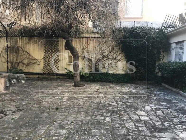 Bureau dans Marseille à louer - Photo de l’immeuble – Image 2 sur 12