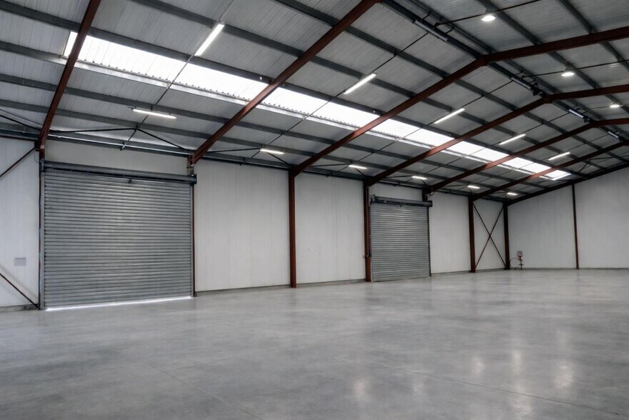 Local d'activités dans Colomiers à vendre - Photo intérieure – Image 2 sur 17