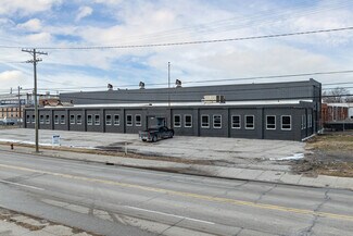 Plus de détails pour 12500 Berea Rd, Lakewood, OH - Bureau, Industriel/Logistique à louer