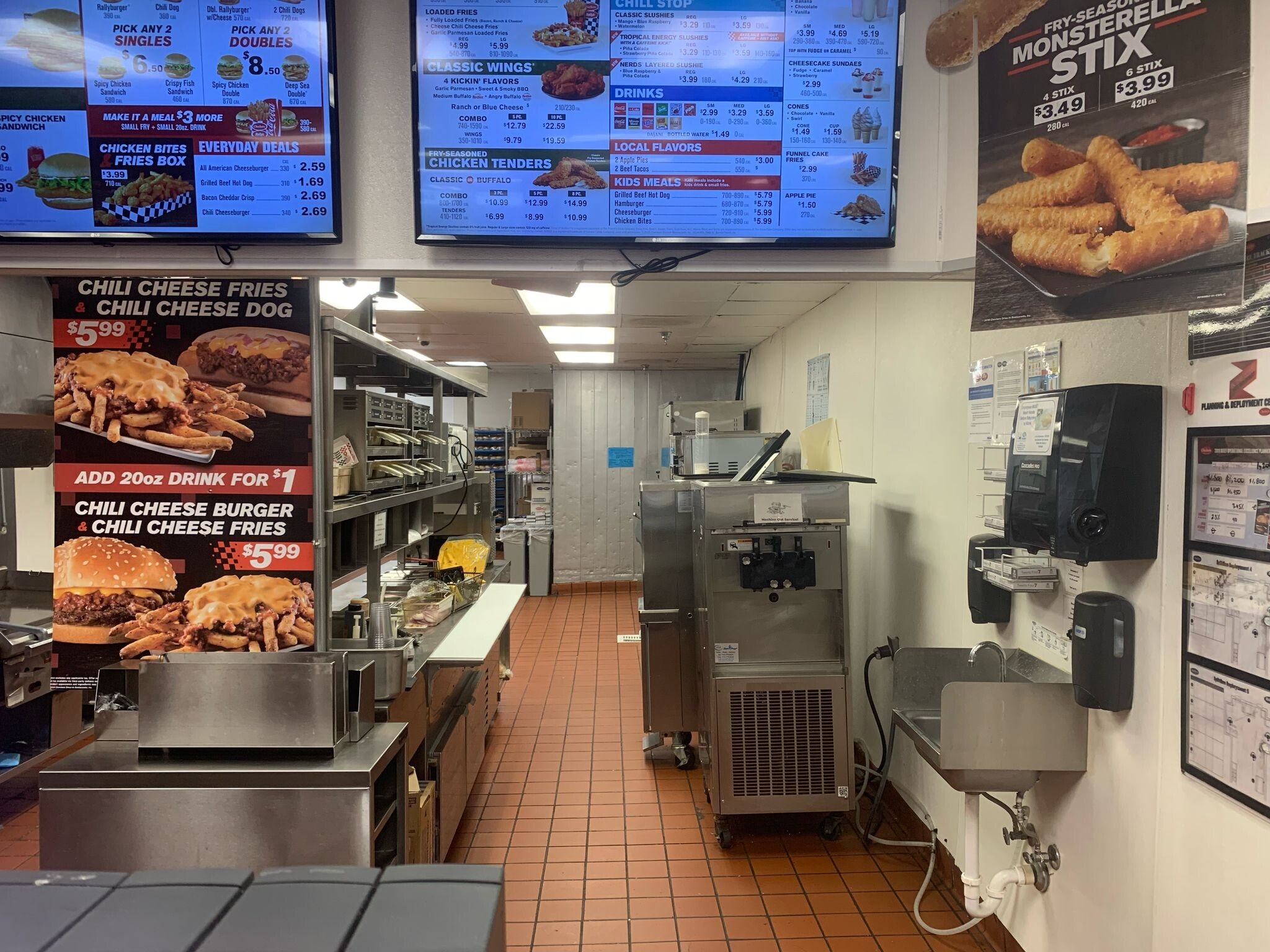 232-236 E 1st St, Calexico, CA à louer Photo intérieure– Image 1 sur 16