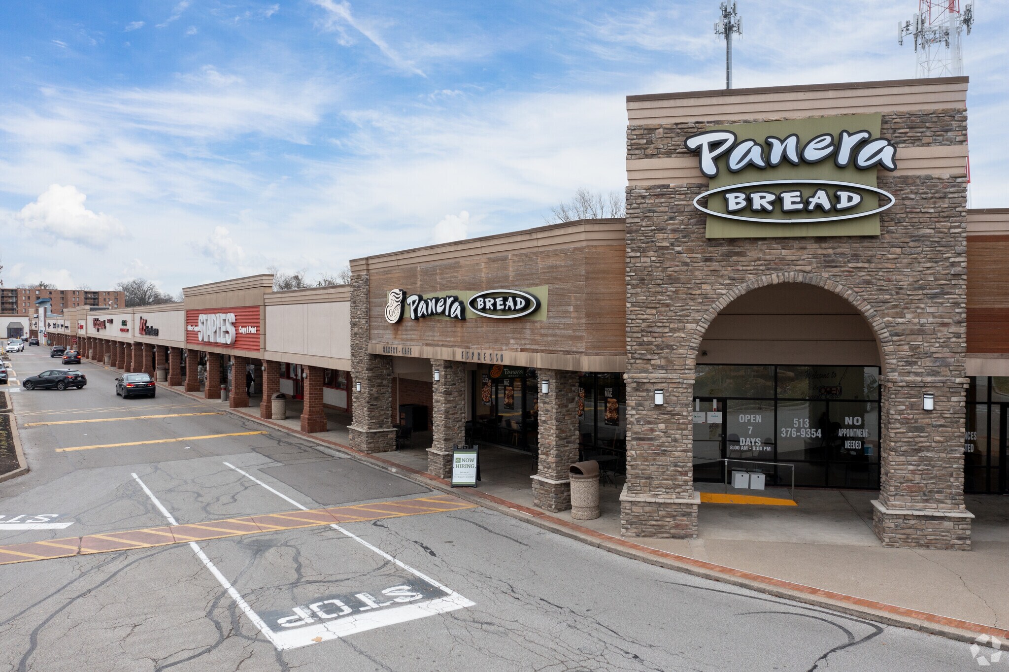 3800-3838 Paxton Ave, Cincinnati, OH à louer Photo principale– Image 1 sur 26