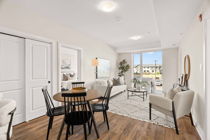 600 Sunningdale Rd E, London, ON à louer - Photo de l’immeuble – Image 2 sur 58