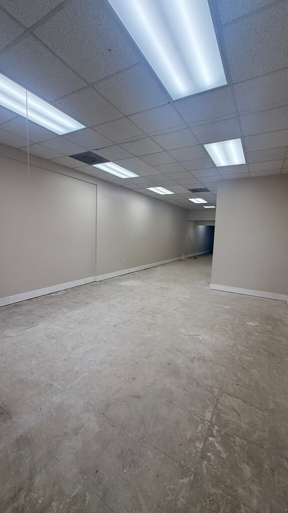 11300 NW 87th Ct, Hialeah, FL à louer Photo intérieure– Image 1 sur 11