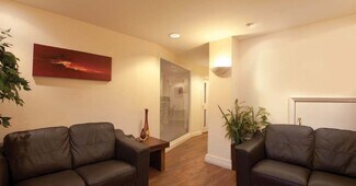Plus de détails pour 12-24 Oxford Ct, Manchester - Bureau à louer