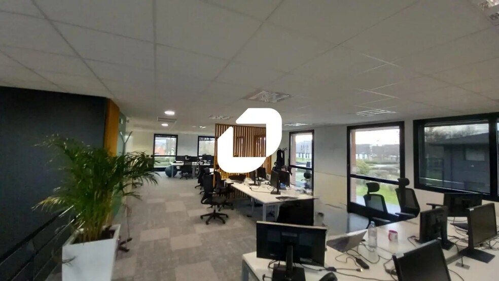 Bureau dans VILLENEUVE-D'ASCQ à louer - Photo de l’immeuble – Image 1 sur 10