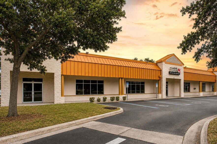 225 N Ronald Reagan Blvd, Longwood, FL à louer - Photo de l’immeuble – Image 2 sur 11