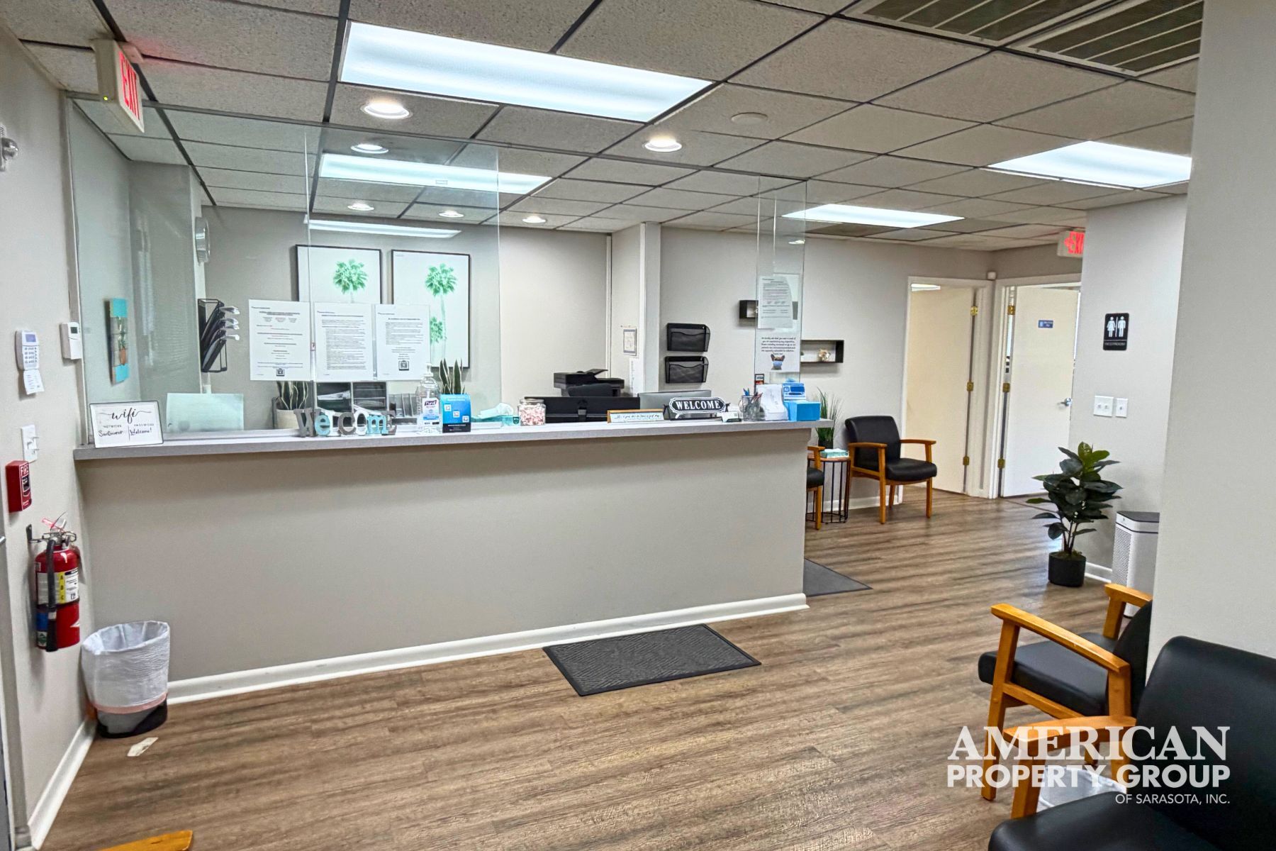 1945 Versailles St, Sarasota, FL à louer Photo intérieure– Image 1 sur 14