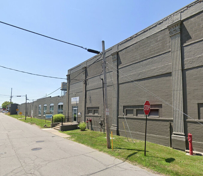229 Factory St, La Porte, IN à louer - Photo principale – Image 1 sur 9