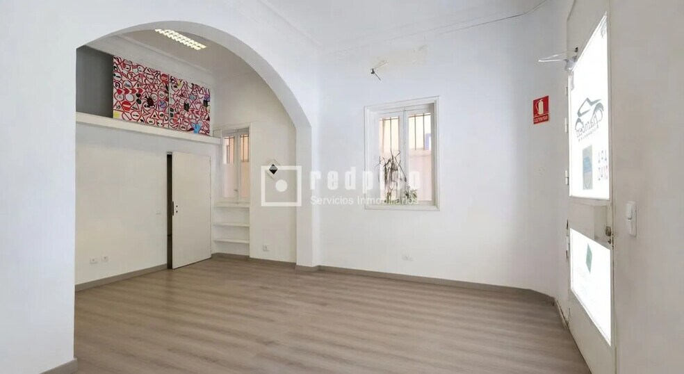 Immeuble residentiel dans Madrid, Madrid à vendre - Photo intérieure – Image 2 sur 7