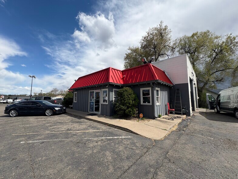 9200 W 44th Ave, Wheat Ridge, CO à louer - Photo de l’immeuble – Image 1 sur 26