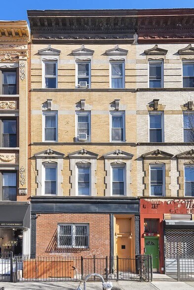 615 Vanderbilt Ave, Brooklyn, NY à vendre - Photo principale – Image 1 sur 2