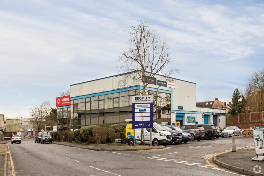 Waldo Rd, Bromley à louer - Photo principale – Image 1 sur 12