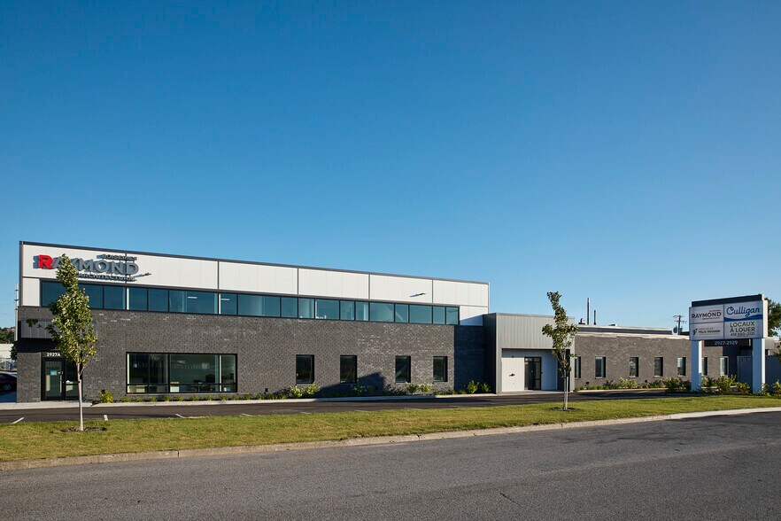 2927-2929 Av Kepler, Québec, QC à louer - Photo de l’immeuble – Image 2 sur 13