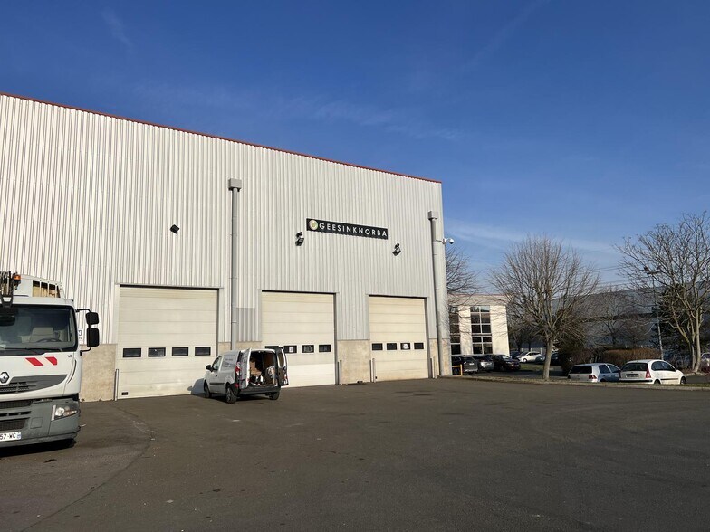 Industriel/Logistique dans Herblay-sur-Seine à louer - Photo de l’immeuble – Image 1 sur 8
