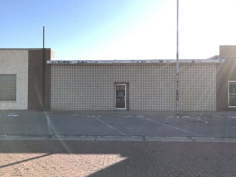 1609 Crickets Ave, Lubbock, TX à louer - Photo de l’immeuble – Image 3 sur 4