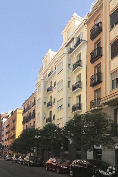 Calle De Juan De Austria, 22, Madrid, Madrid à vendre - Photo de l’immeuble – Image 2 sur 2