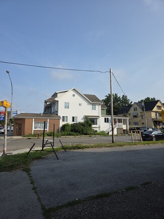 Plus de détails pour 1923 Seneca St, Buffalo, NY - Local commercial à vendre