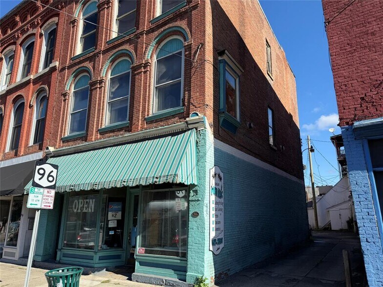 56 North Ave, Owego, NY à vendre - Photo de l’immeuble – Image 2 sur 7