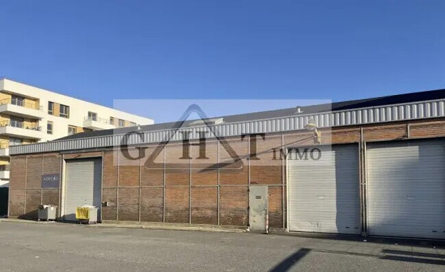 Plus de détails pour Industriel/Logistique à louer