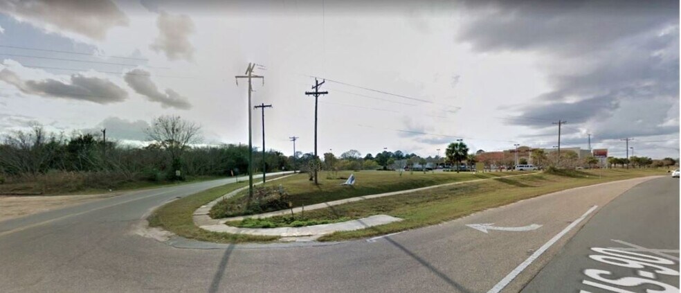 18680 Blue Star Hwy, Quincy, FL à vendre - Photo de l’immeuble – Image 3 sur 5