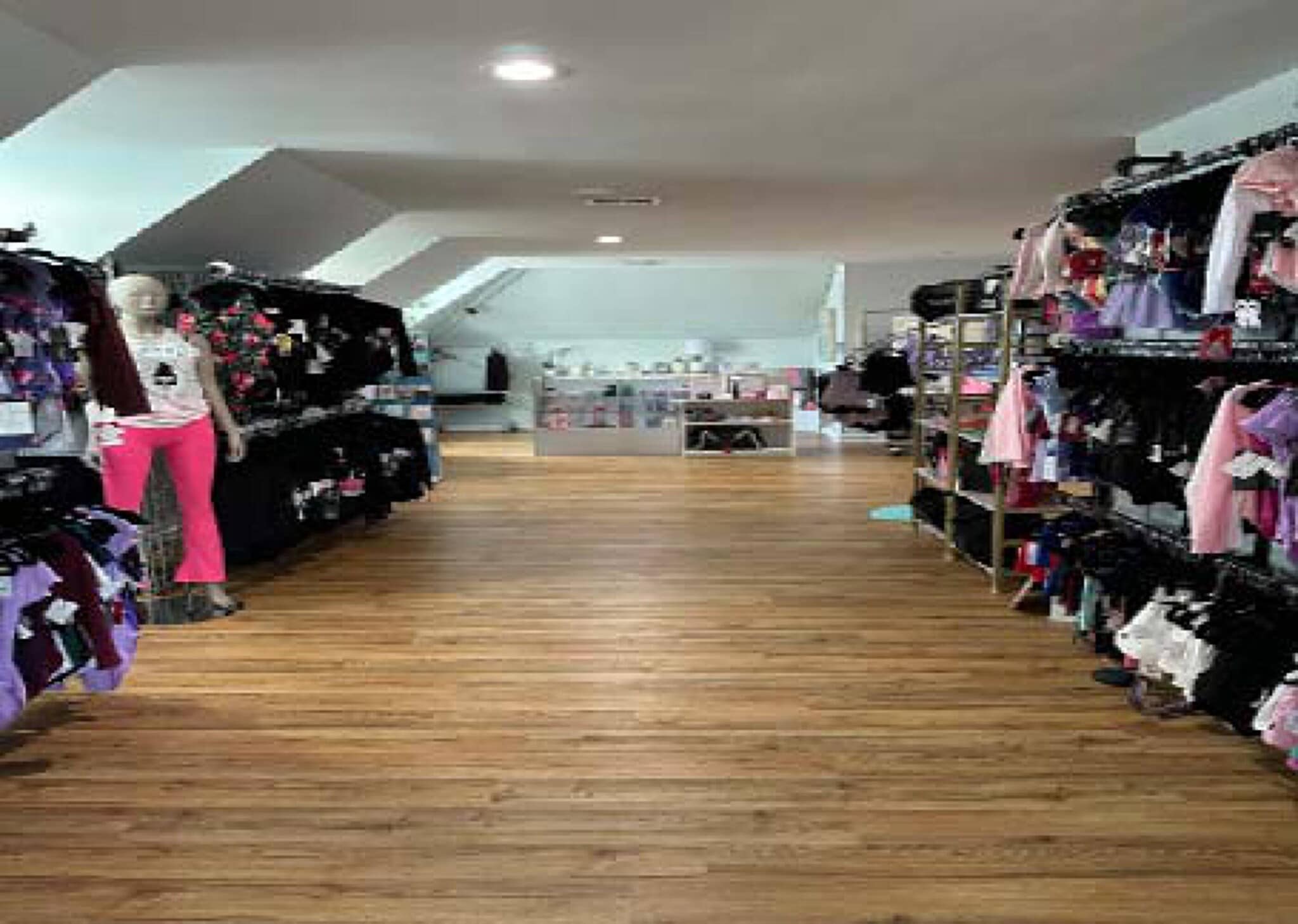 8759 Mathis Ave, Manassas, VA à louer Photo intérieure– Image 1 sur 4