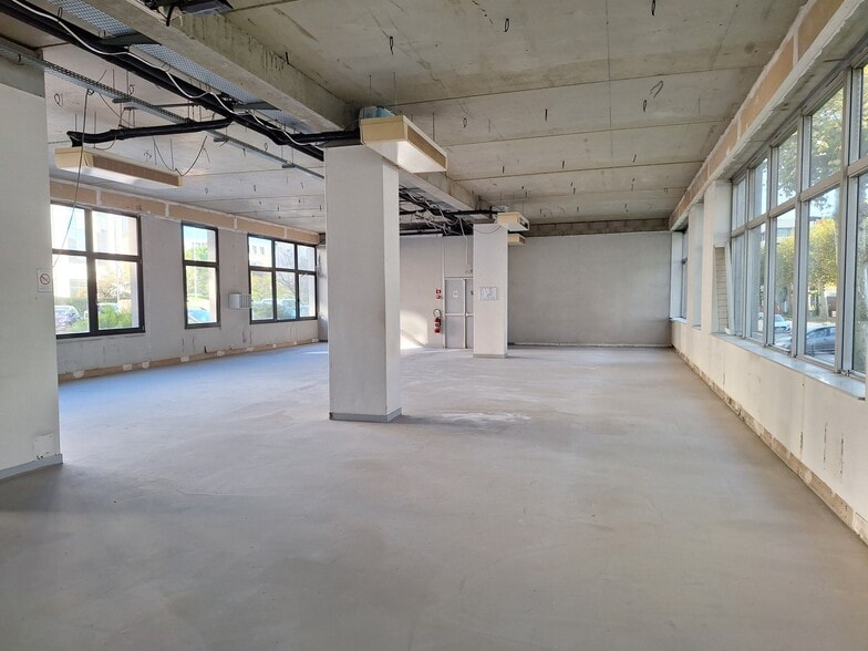 207 Cours Du Médoc, Bordeaux à louer - Photo de l’immeuble – Image 2 sur 9