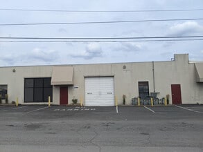 230-240 Mckee Rd, Rochester, NY à louer Photo de l’immeuble– Image 1 sur 9