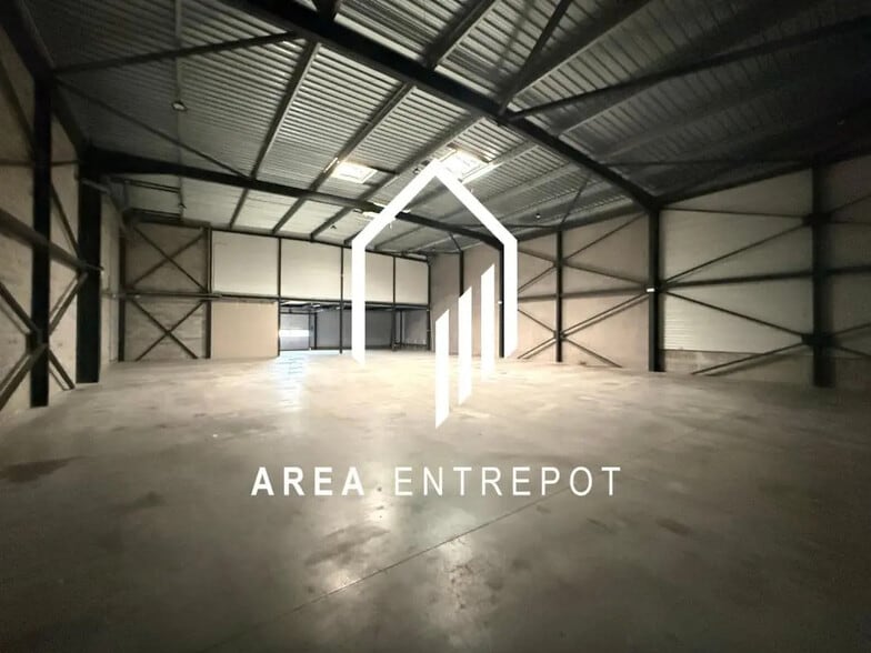 Local d’activités dans Aix-en-Provence à louer - Photo intérieure – Image 2 sur 7