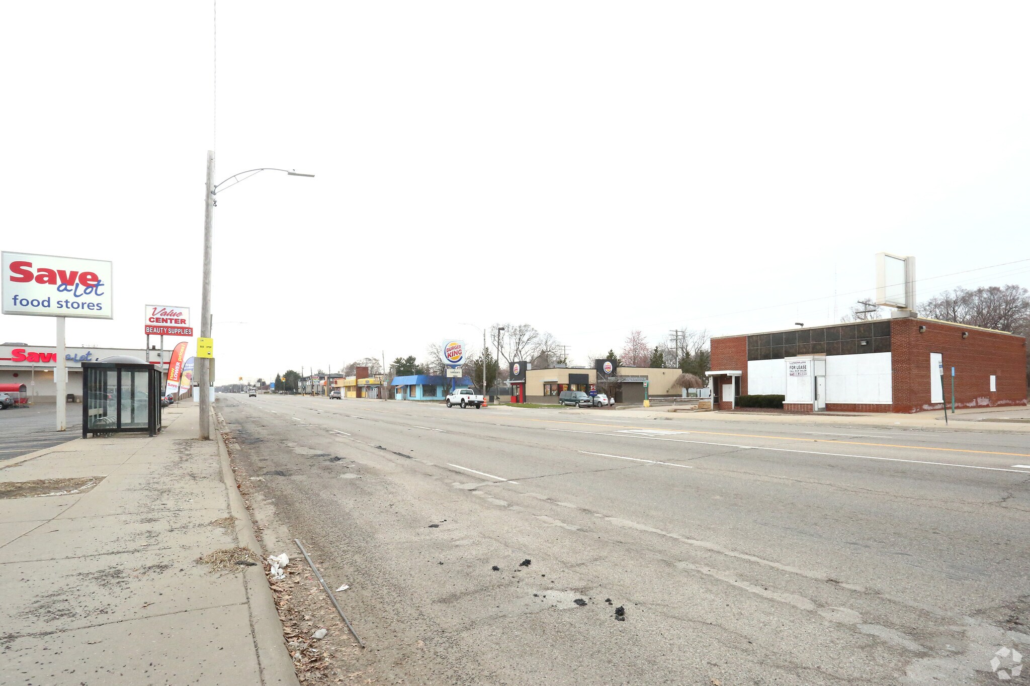 20222 Plymouth Rd, Detroit, MI à vendre Photo de l’immeuble– Image 1 sur 7