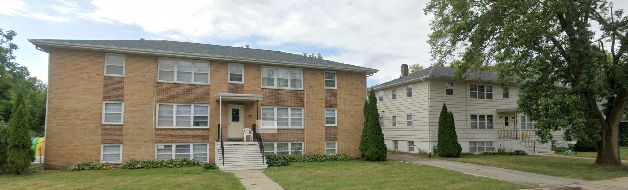 361 30th Street Dr SE, Cedar Rapids, IA à vendre Photo principale– Image 1 sur 6