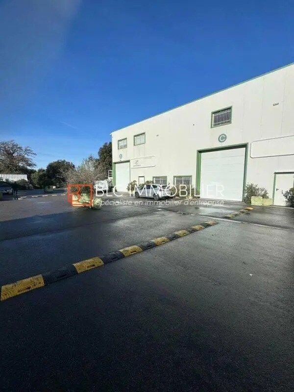 Local d’activités dans Gémenos à louer Photo de l’immeuble– Image 1 sur 6