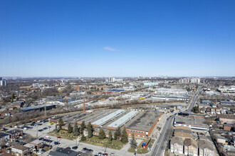 250 Bowie Ave, Toronto, ON - VUE AÉRIENNE  vue de carte