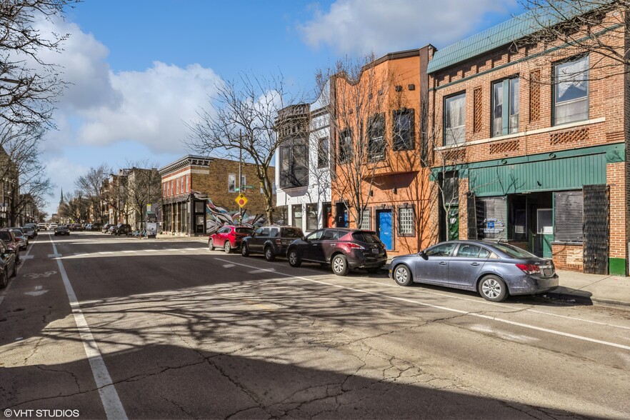 948 W 18th St, Chicago, IL à louer - Photo de l’immeuble – Image 1 sur 10