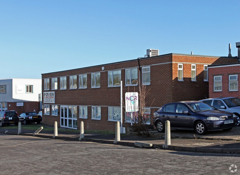 Arnhem Rd, Newbury à louer - Photo de l’immeuble – Image 2 sur 2