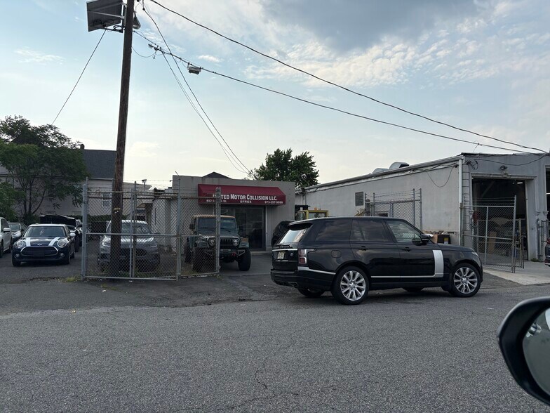 862-868 E 26th st, Paterson, NJ à vendre - Photo de l’immeuble – Image 2 sur 5