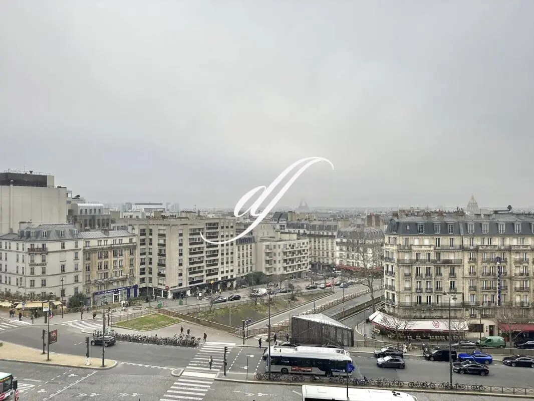 Bureau dans Paris à vendre Aérien– Image 1 sur 12