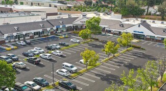 Plus de détails pour 18601-18659 Yorba Linda Blvd, Yorba Linda, CA - Local commercial à louer