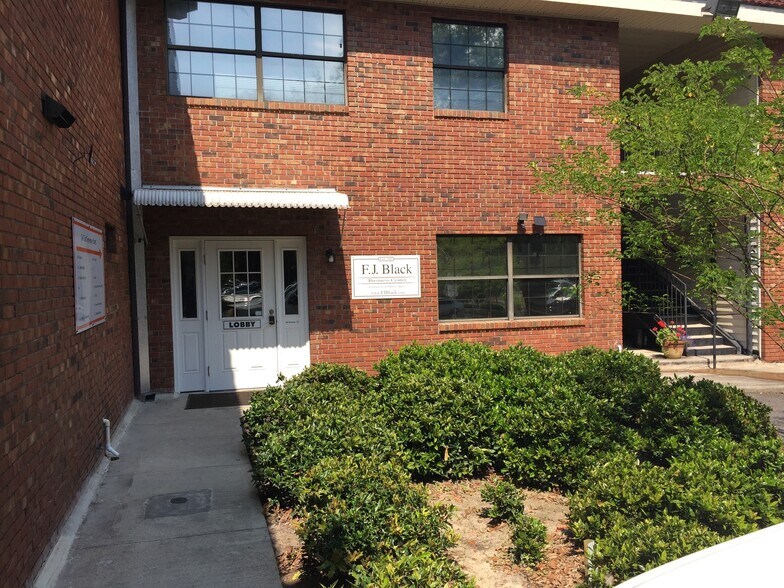 541 E Tennessee St, Tallahassee, FL à vendre - Photo de l’immeuble – Image 2 sur 8