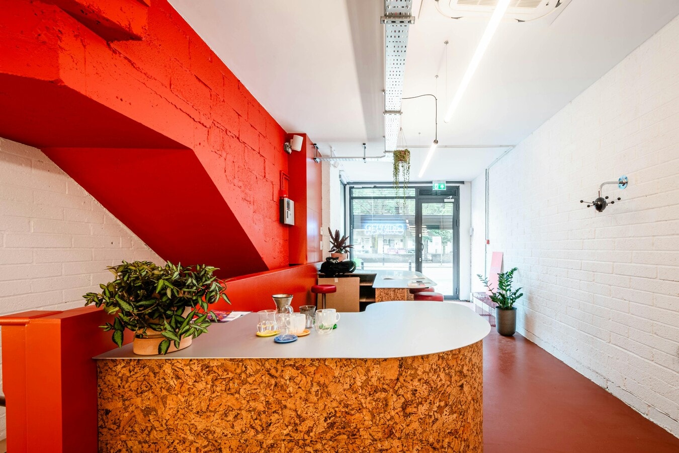 93 Hackney Rd, Londres, LND E2 8ET - Lot Retail -  - Photo intérieure - Image 1 of 5