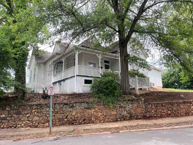 1923 14th Ave S, Birmingham, AL à vendre - Photo principale – Image 1 sur 5