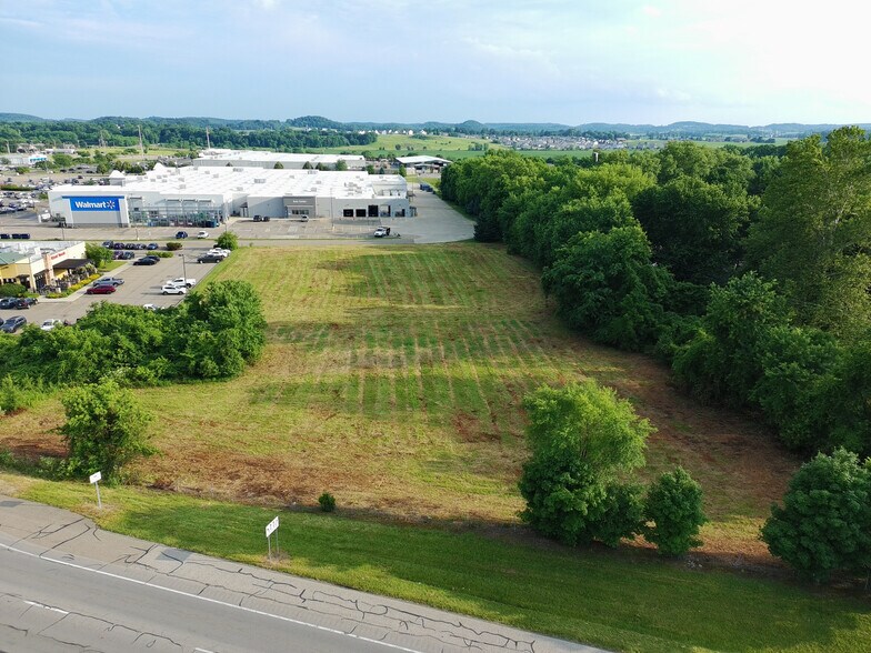 N Memorial Dr, Lancaster, OH à louer - Aérien – Image 1 sur 5