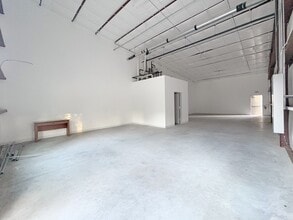 8769 West Ln, Magnolia, TX à louer Photo intérieure– Image 2 sur 9