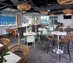 100 W Bay St, Jacksonville, FL à louer Photo intérieure– Image 1 sur 6